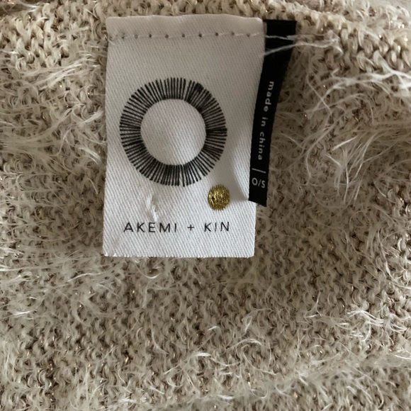 Anthropologie Akemi + Kin Eyelash Poncho Cream and Gold Metallic Turtleneck O/S - Picture 5 of 11